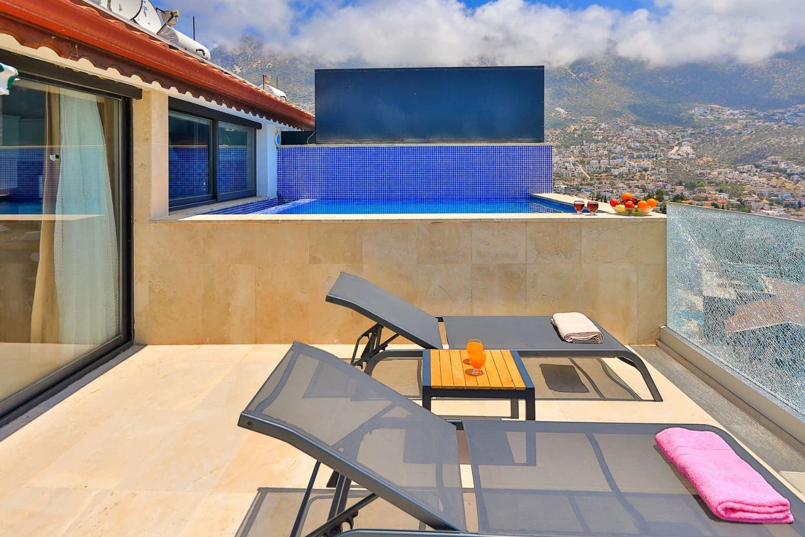 Suit Meşk, Kalkan — 3. fotoğraf