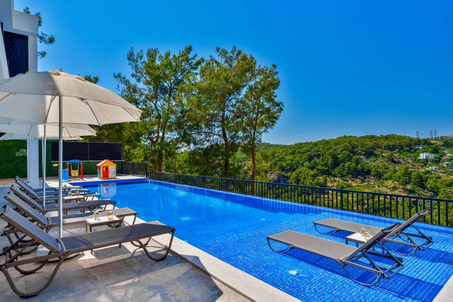 Villa Blue Night, İslamlar — 4. fotoğraf