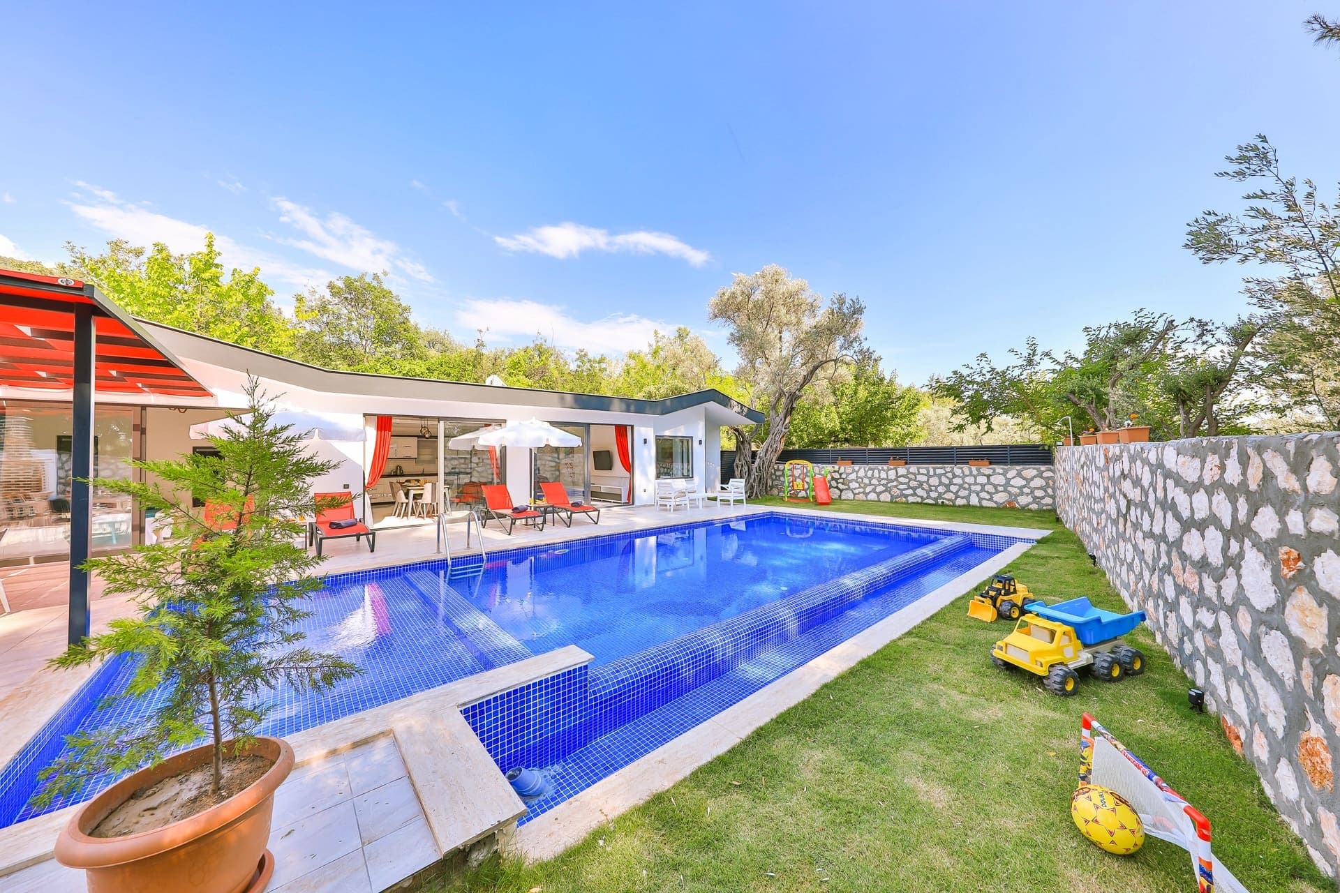 Villa Çilek, Üzümlü — 2. fotoğraf