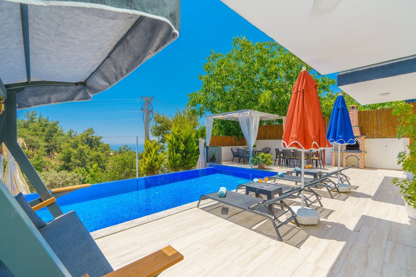 Villa Domino, İslamlar — 4. fotoğraf