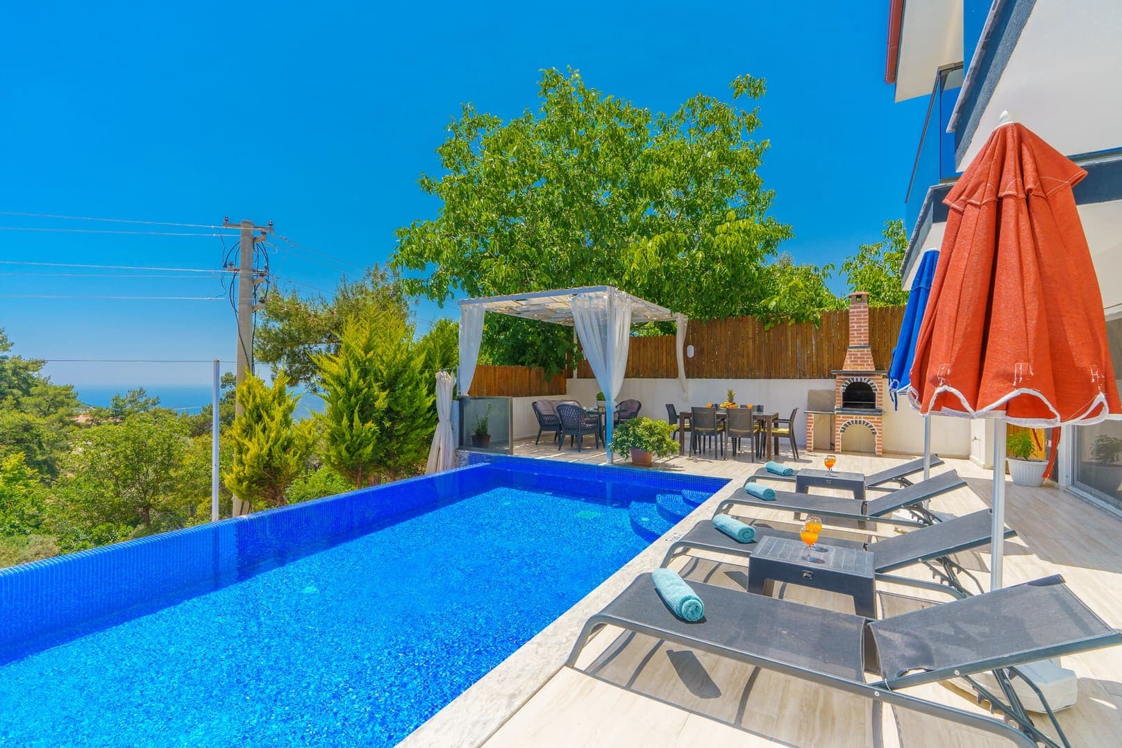 Villa Domino, İslamlar — 5. fotoğraf