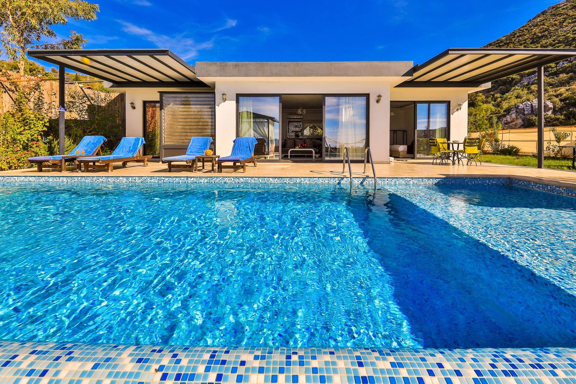 Villa Florya Duo, İslamlar — 5. fotoğraf