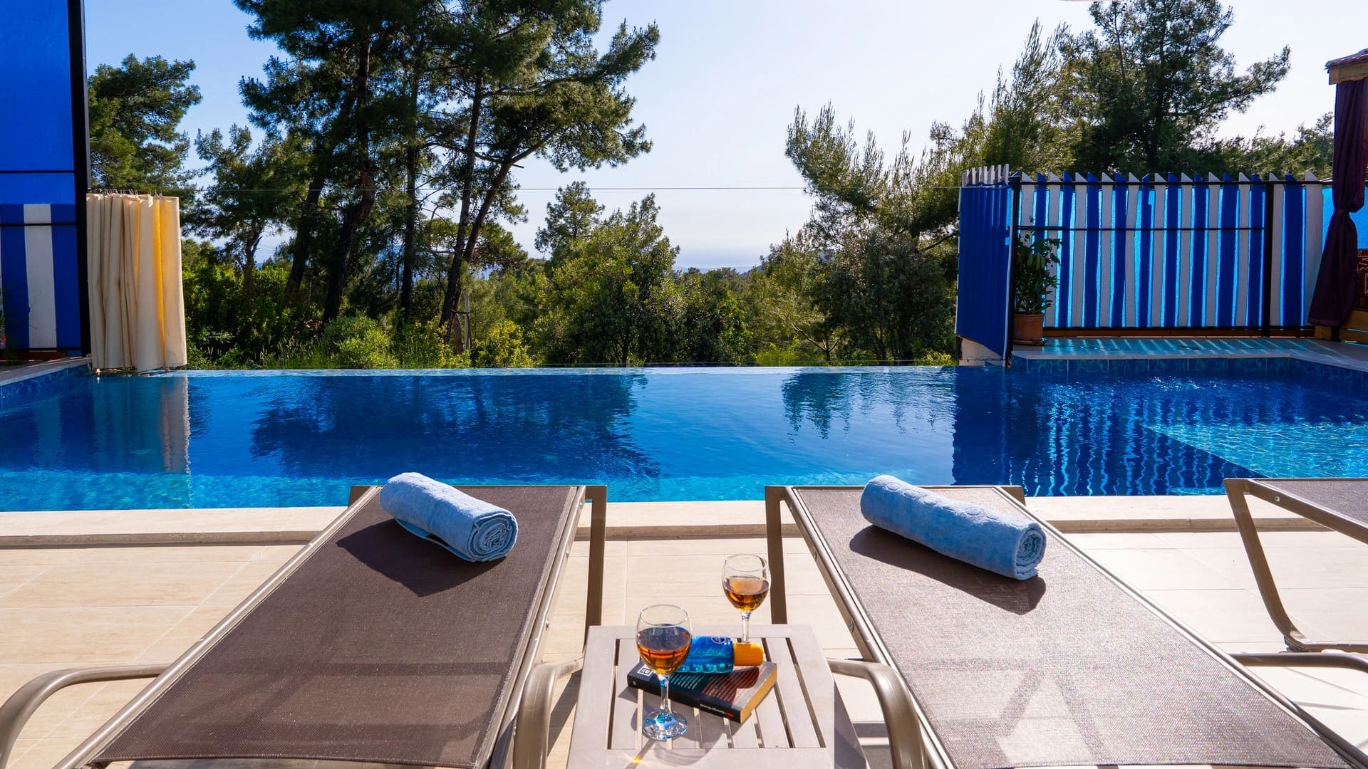 Villa Gökkuşağı, İslamlar — 4. fotoğraf