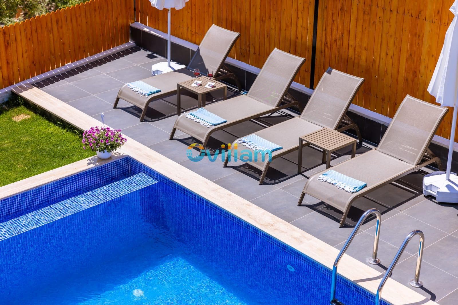 Villa Gül, İslamlar — 2. fotoğraf
