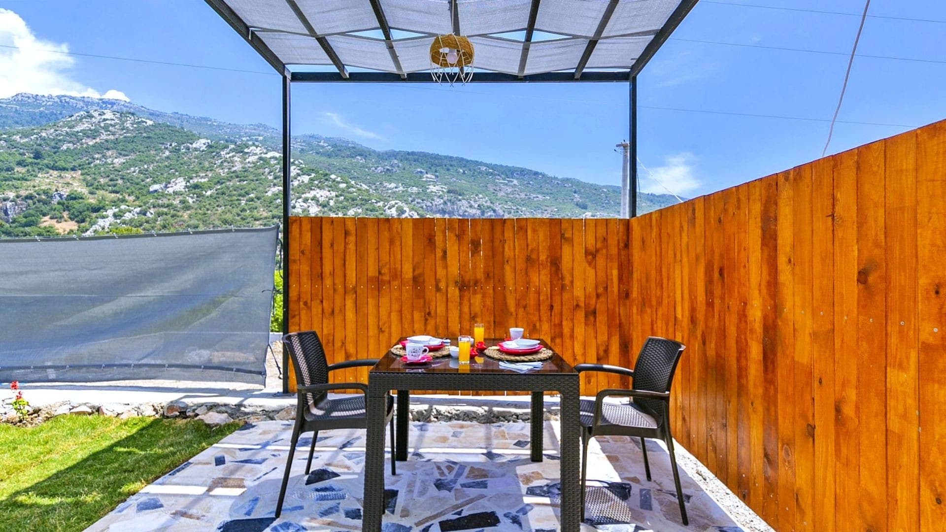 Villa Istanoz, İslamlar — 5. fotoğraf