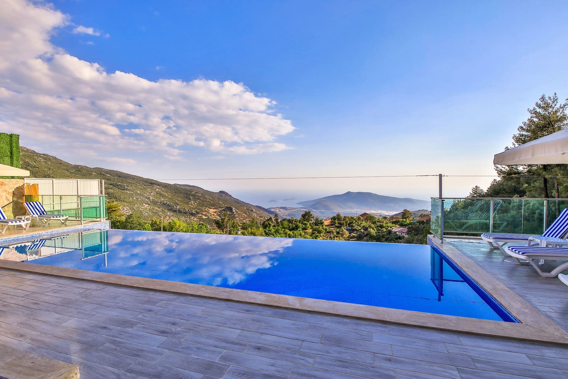 Villa Kalis 1, İslamlar — 3. fotoğraf