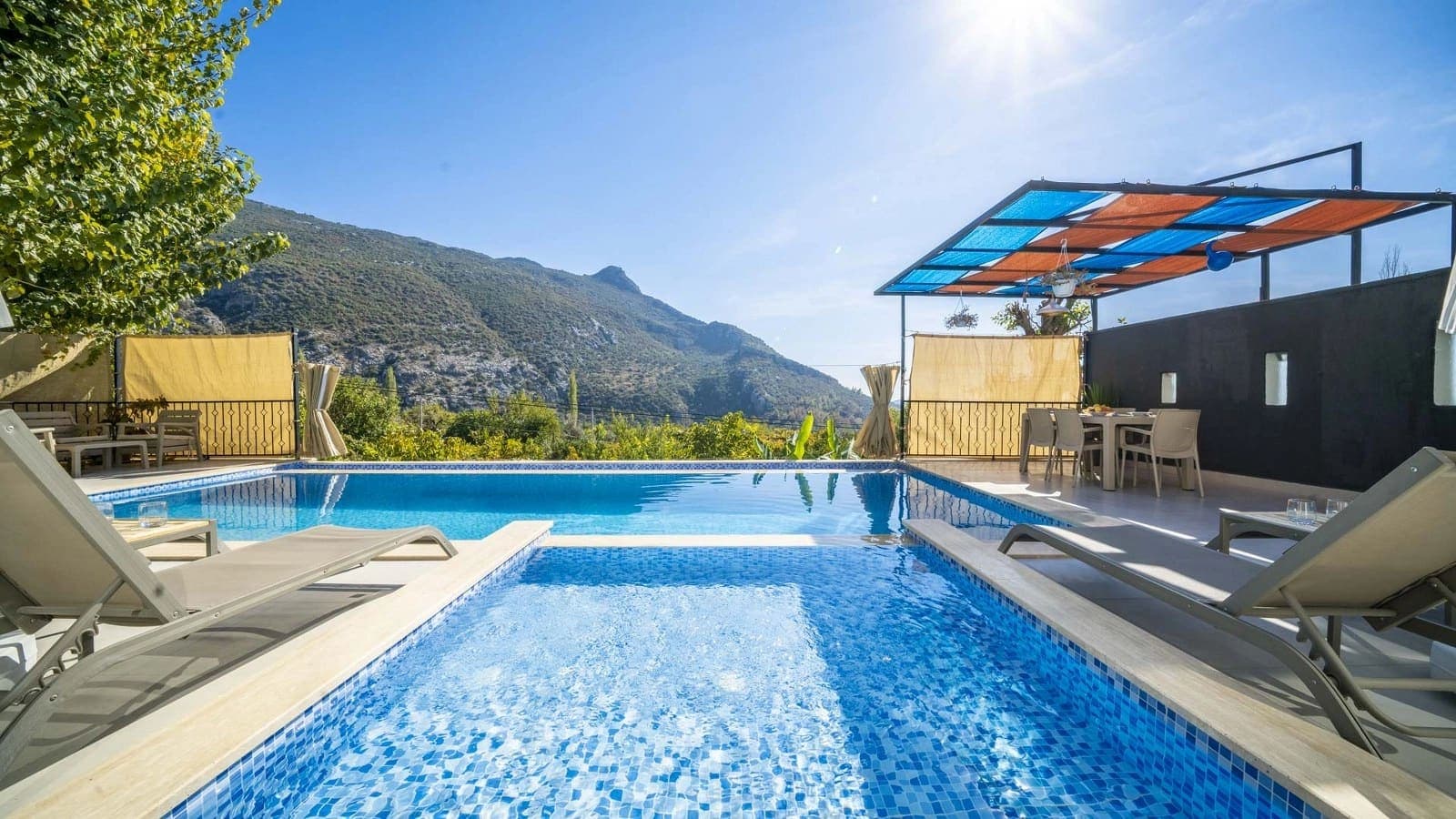 Villa Karadayı Duo, İslamlar — 3. fotoğraf