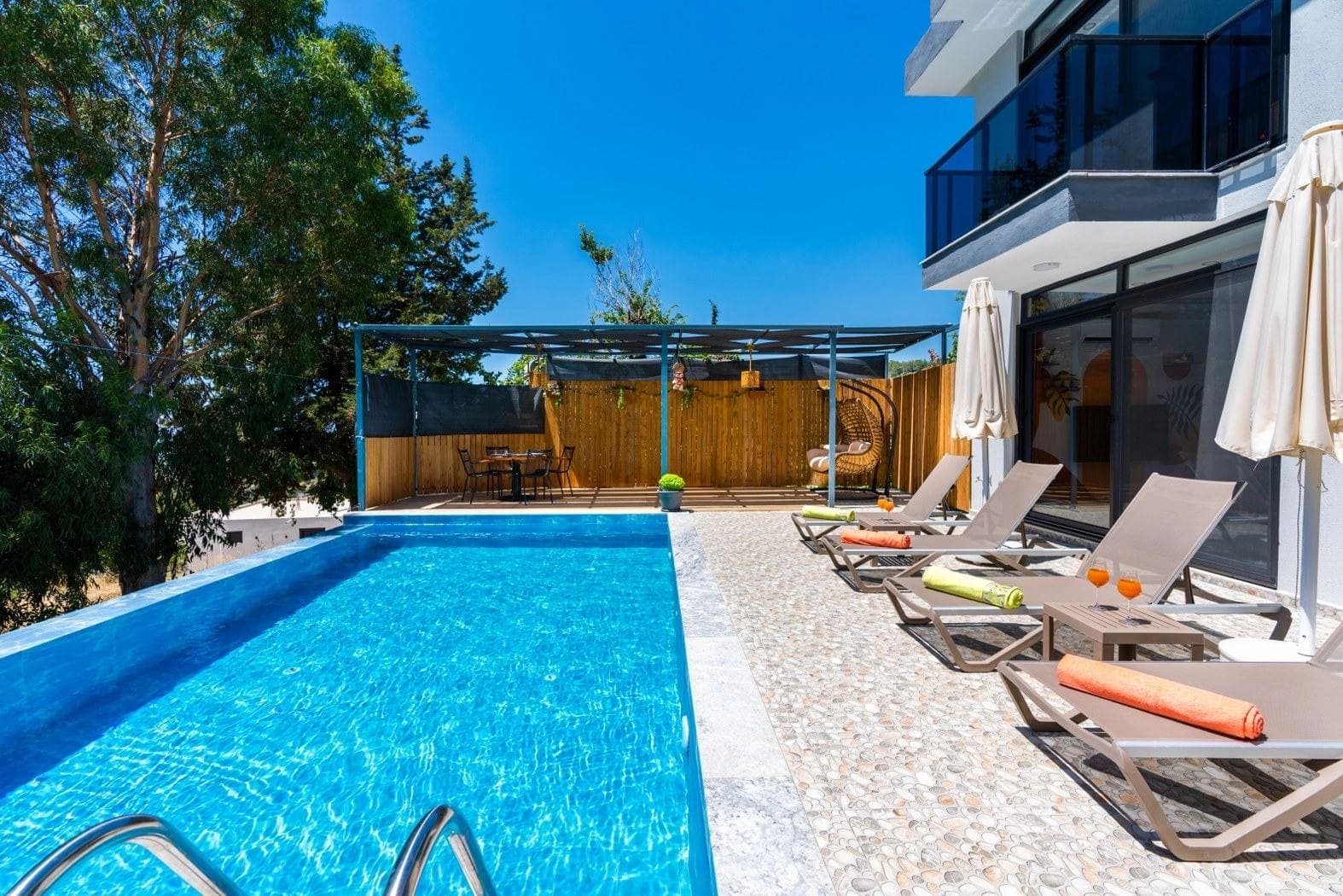 Villa Lilium, İslamlar — 3. fotoğraf