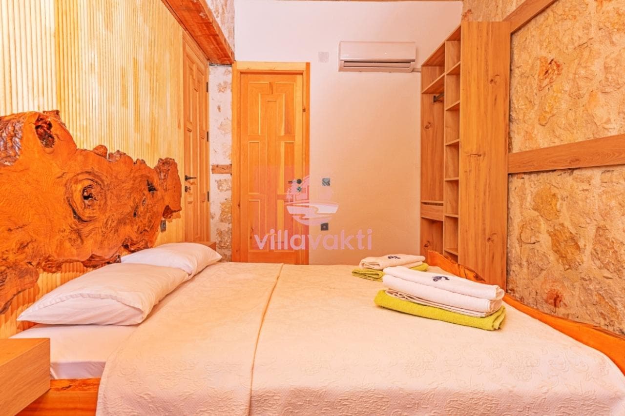 Villa Mabeyn, İslamlar — 3. fotoğraf