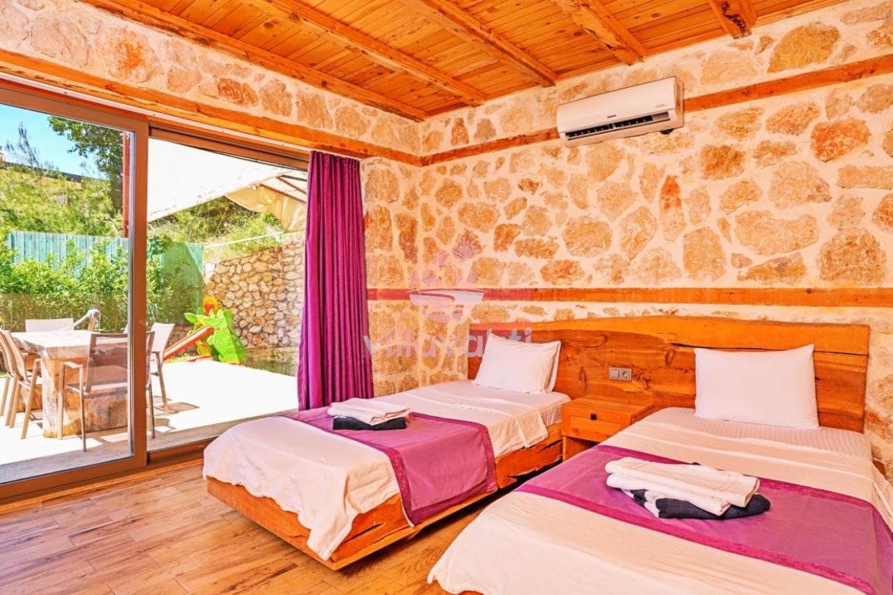 Villa Mabeyn, İslamlar — 5. fotoğraf