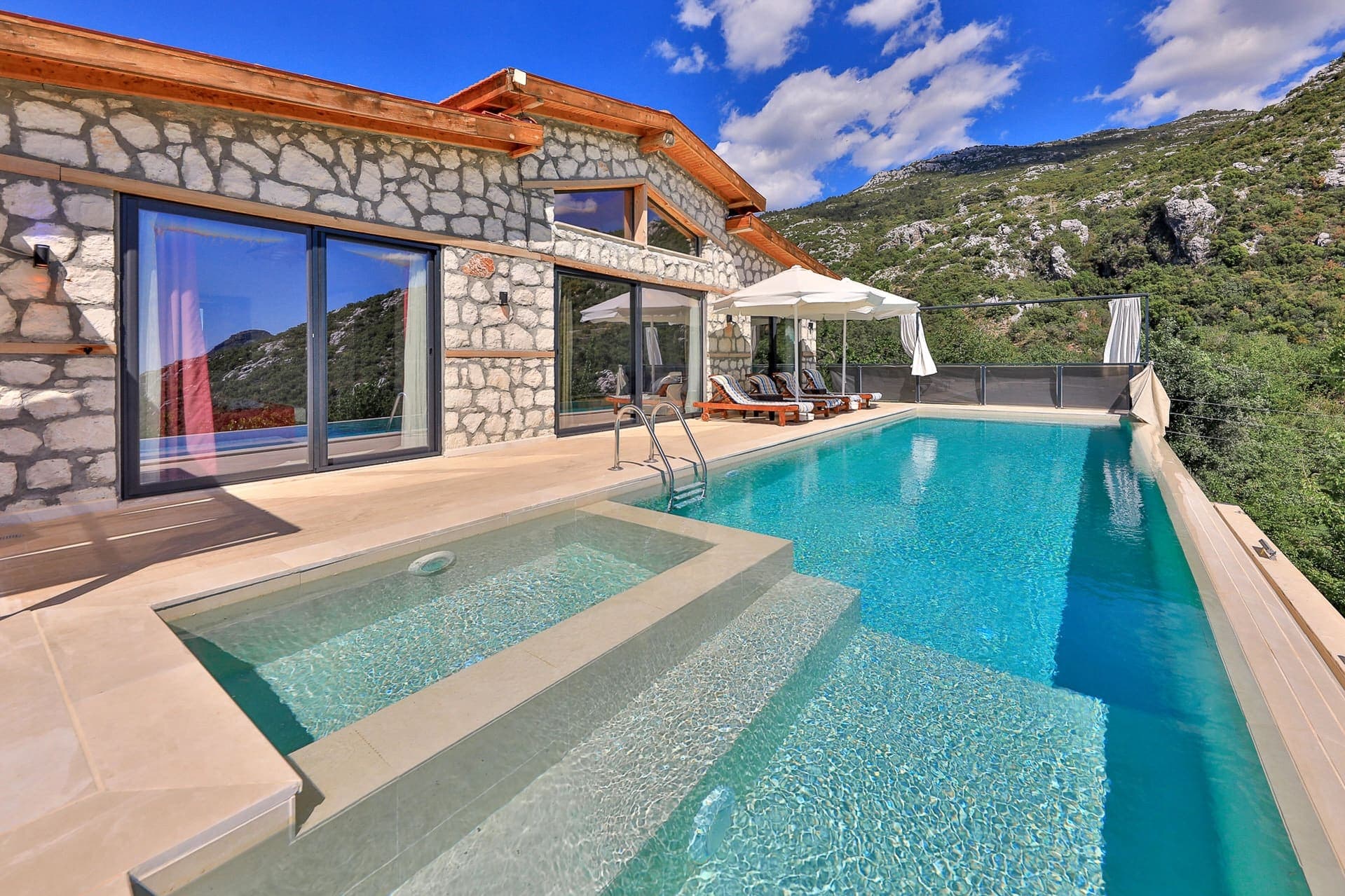 Villa Manna, İslamlar — 5. fotoğraf