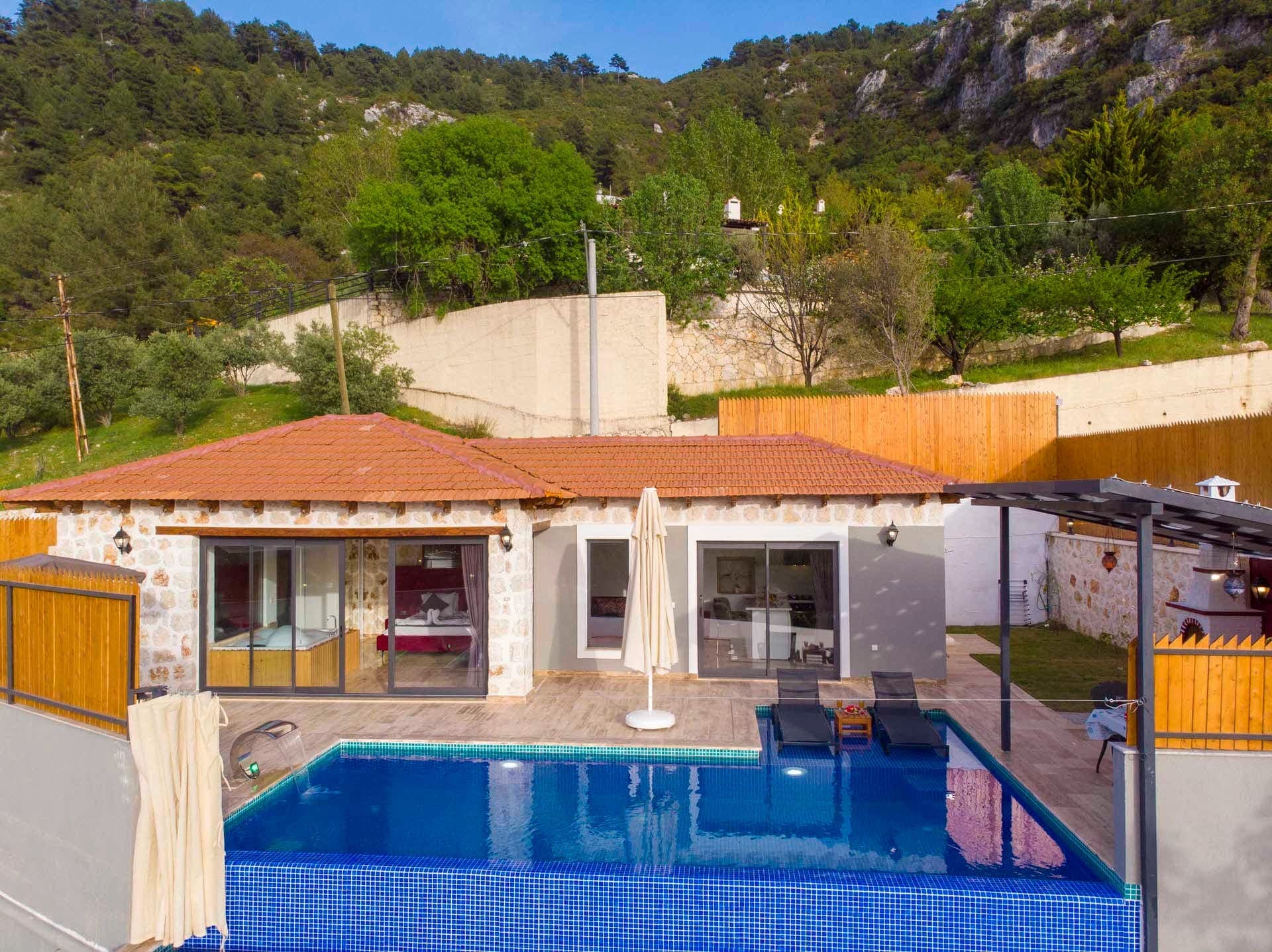Villa Nasuh, İslamlar — 2. fotoğraf