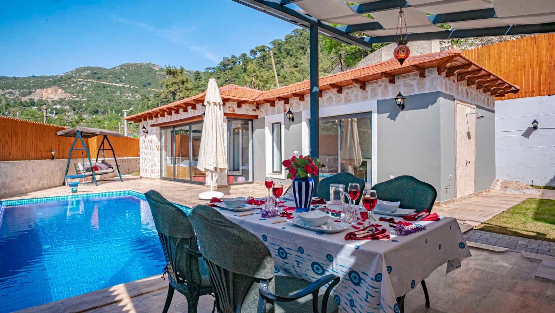 Villa Nasuh, İslamlar — 3. fotoğraf