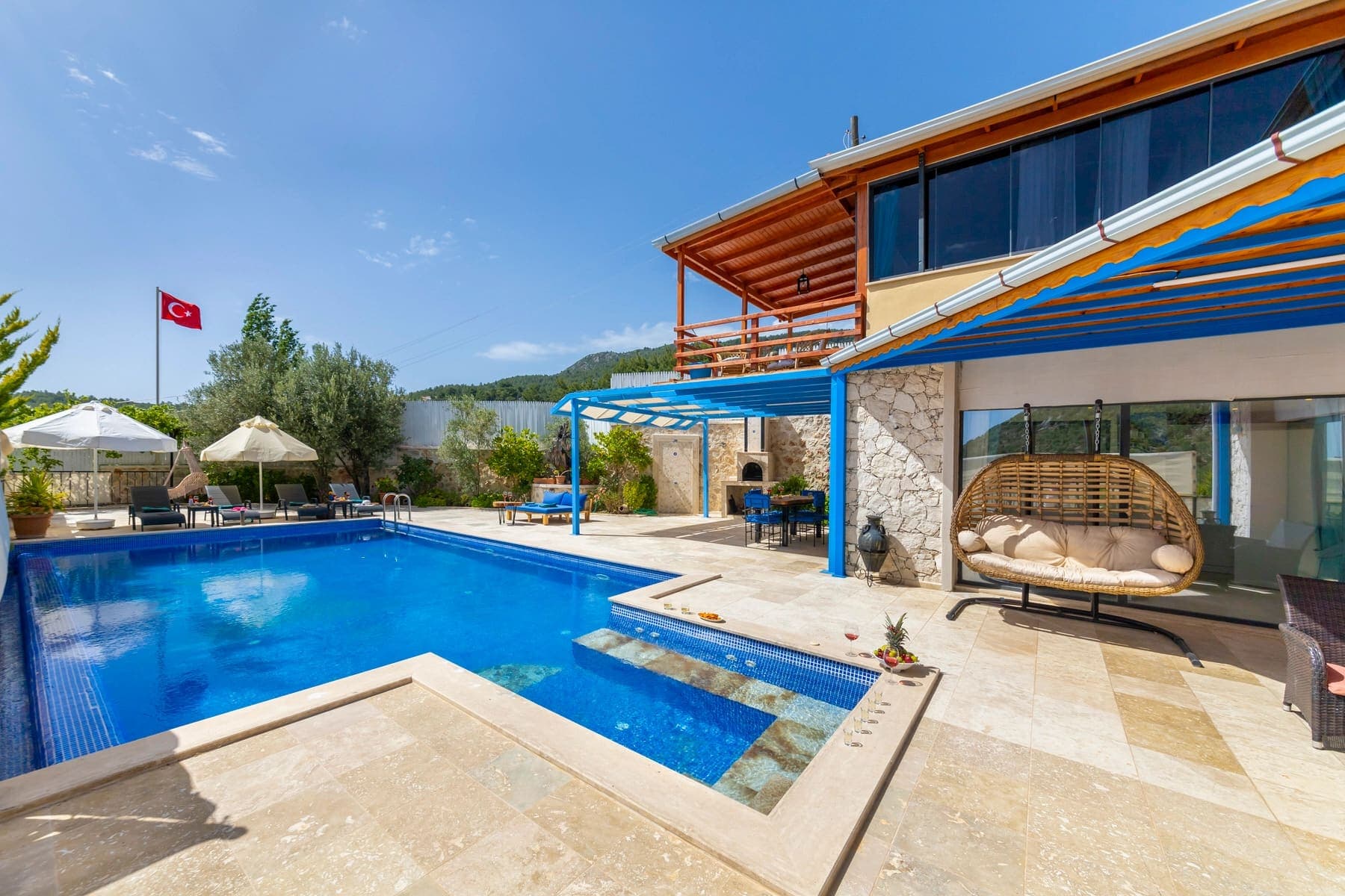 Villa Orpheus, İslamlar — 4. fotoğraf