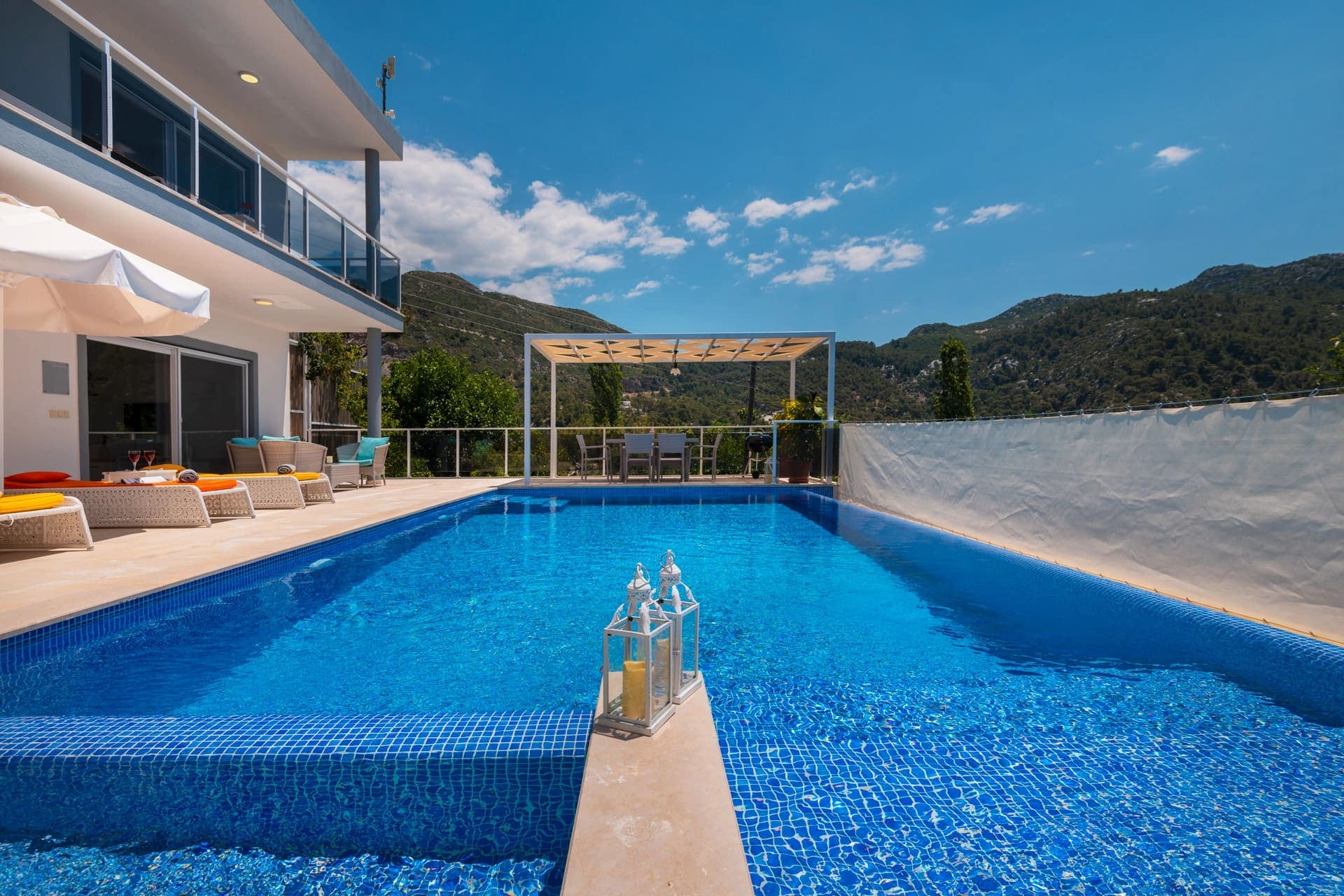 Villa Rudi, İslamlar — 4. fotoğraf