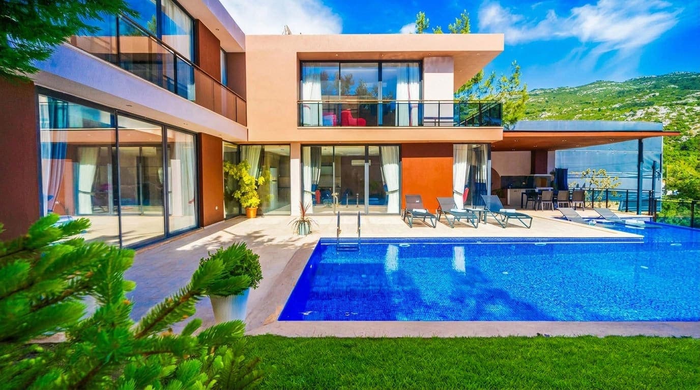 Villa Sarı, İslamlar — 2. fotoğraf