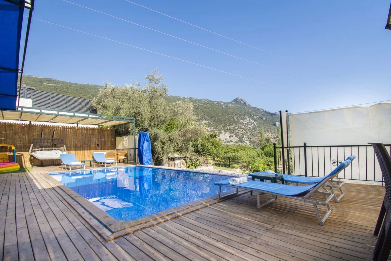 Villa Su 1322, İslamlar — 4. fotoğraf