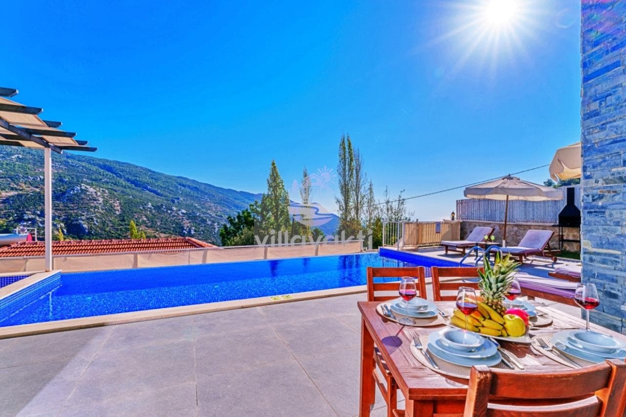 Villa Ustali, İslamlar — 3. fotoğraf