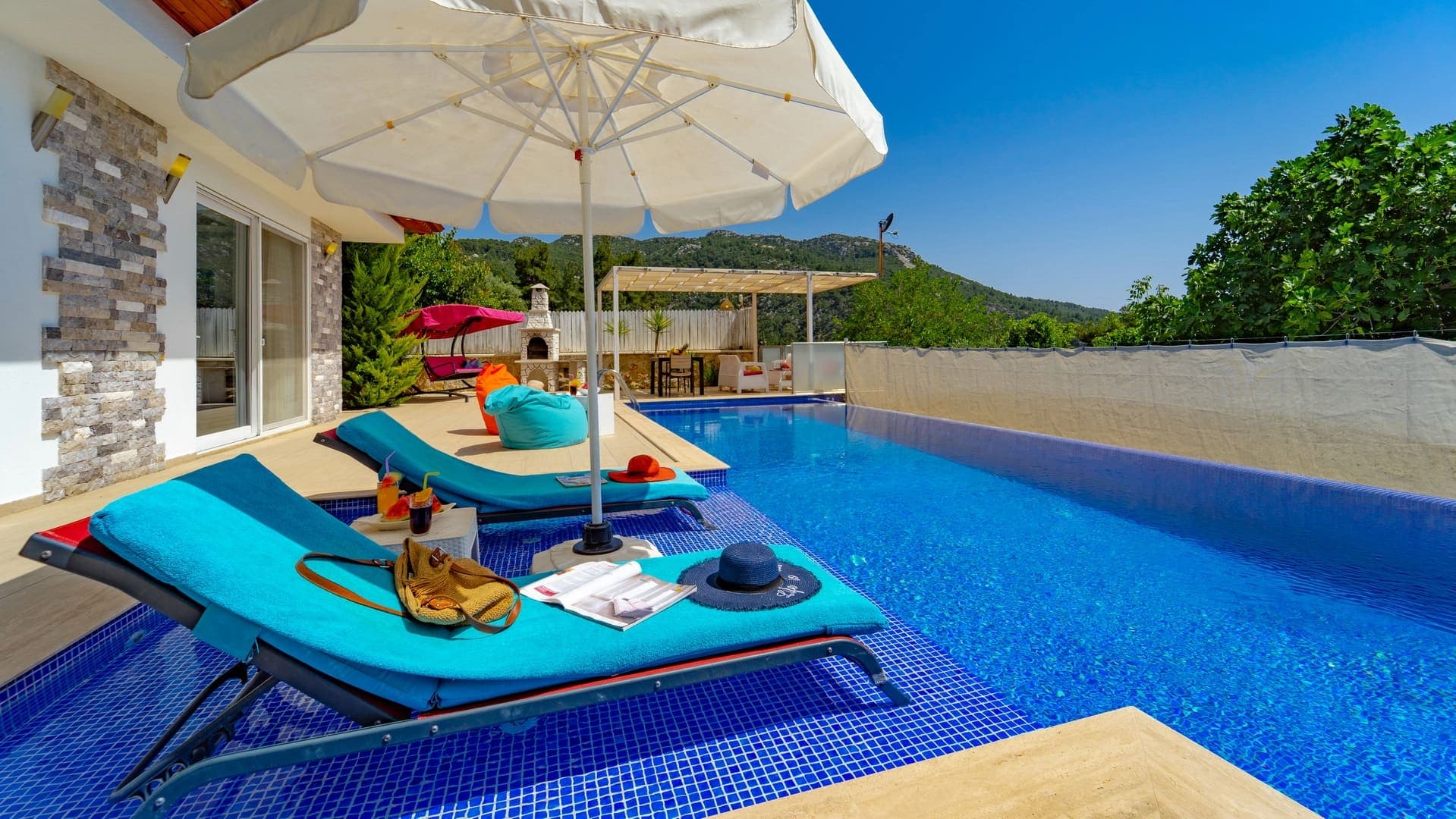Villa Valentine, İslamlar — 4. fotoğraf