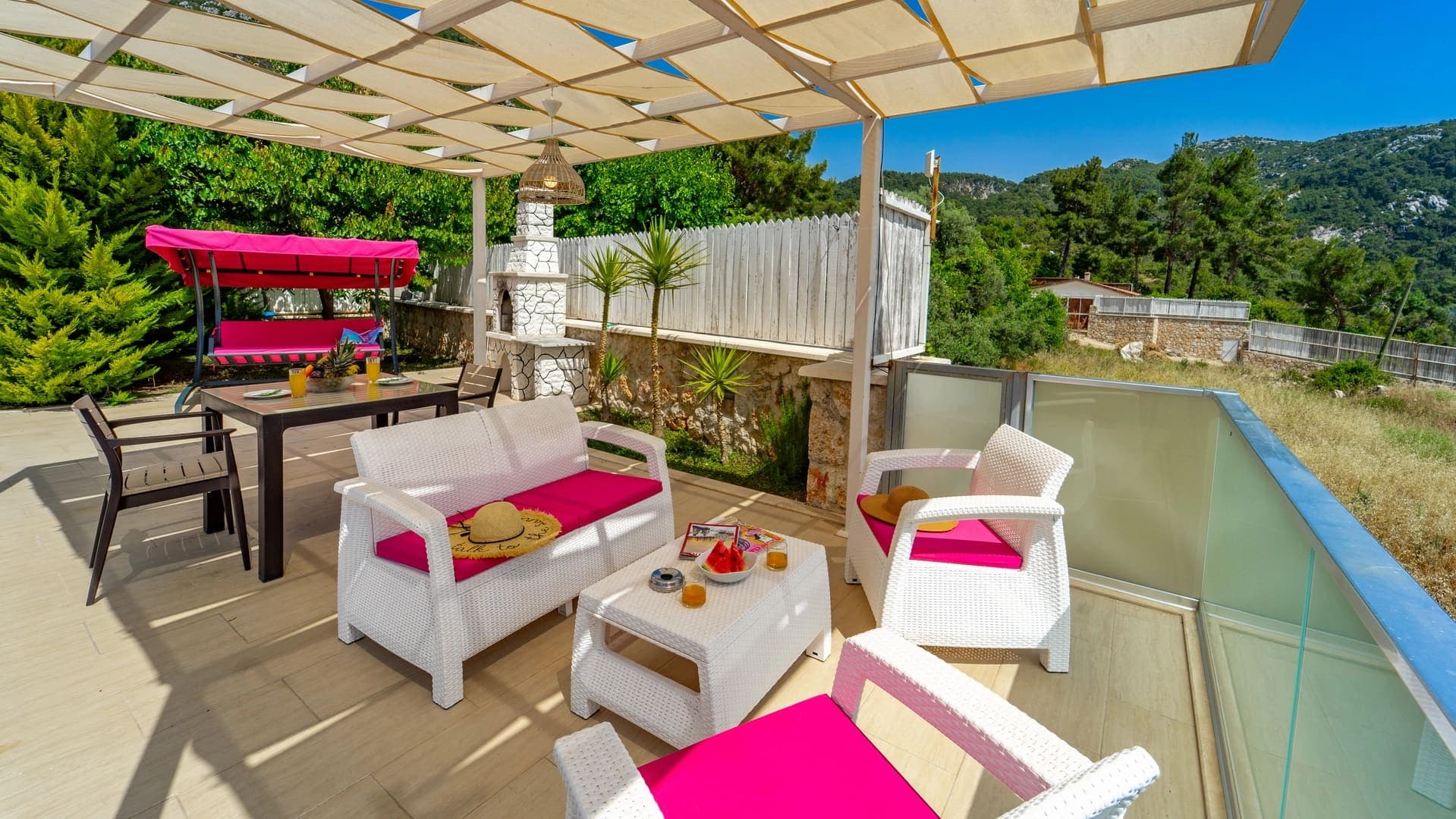 Villa Valentine, İslamlar — 5. fotoğraf