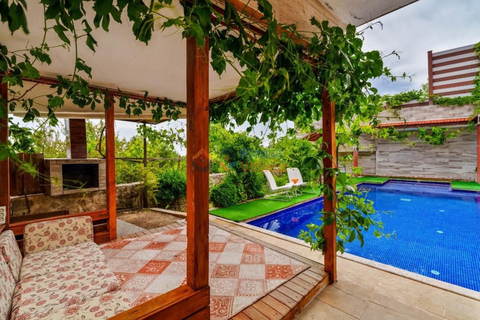 Villa Vinka, İslamlar — 4. fotoğraf
