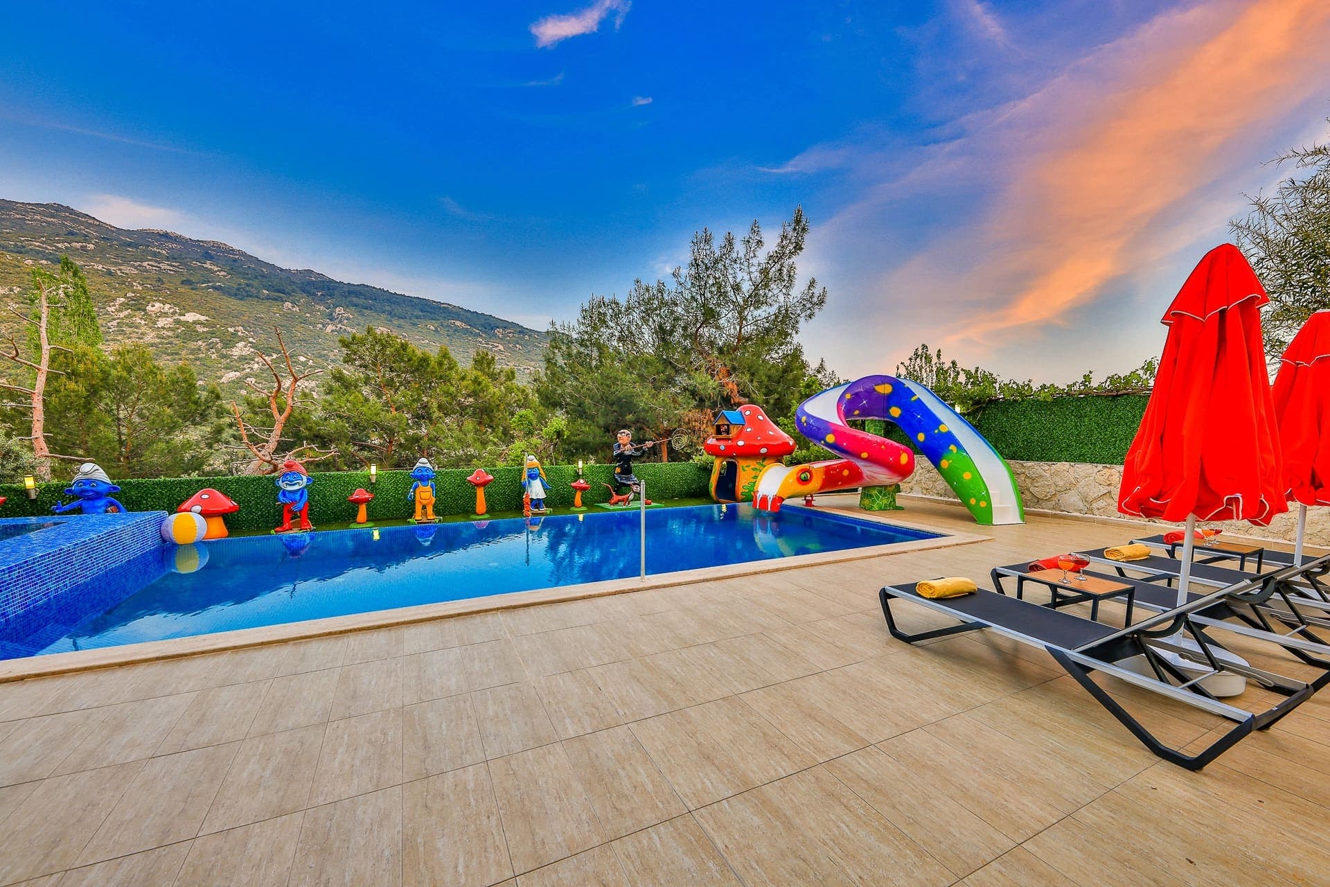 Villa Disney İslamlar, İslamlar — 5. fotoğraf