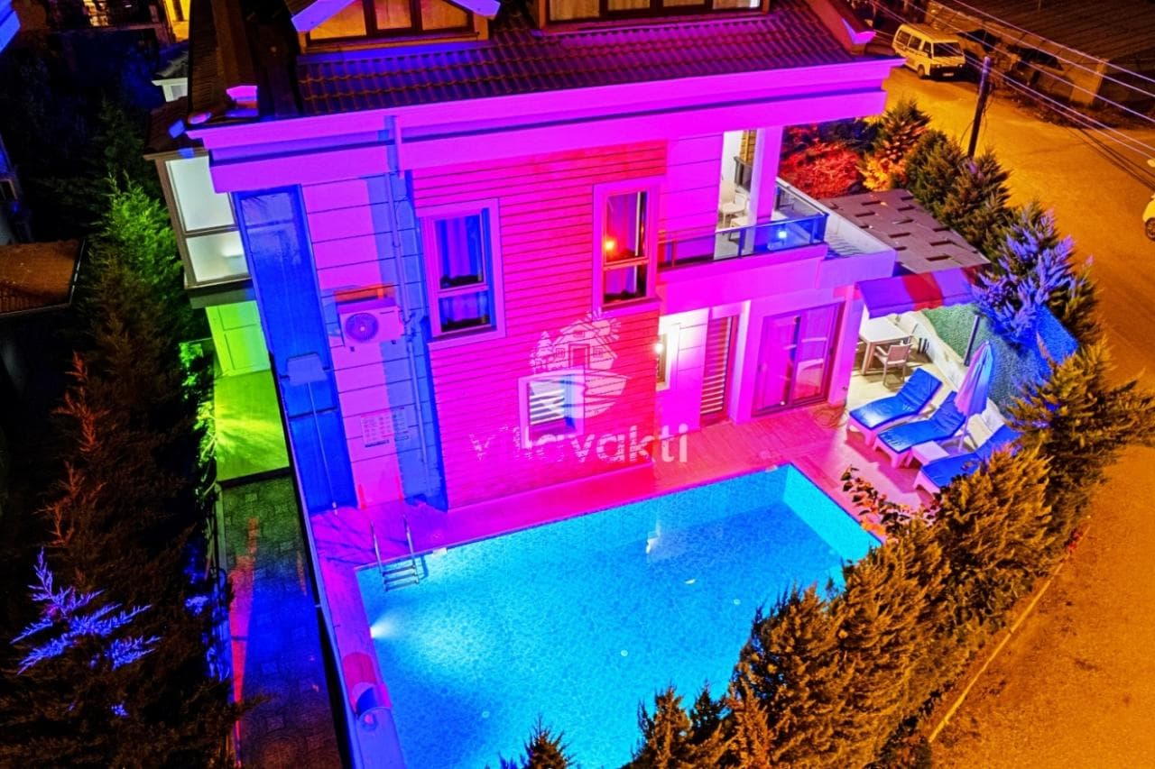 Villa Doğu - Fethiye Merkezde Korunaklı Tatil Villası, Fethiye — 2. fotoğraf