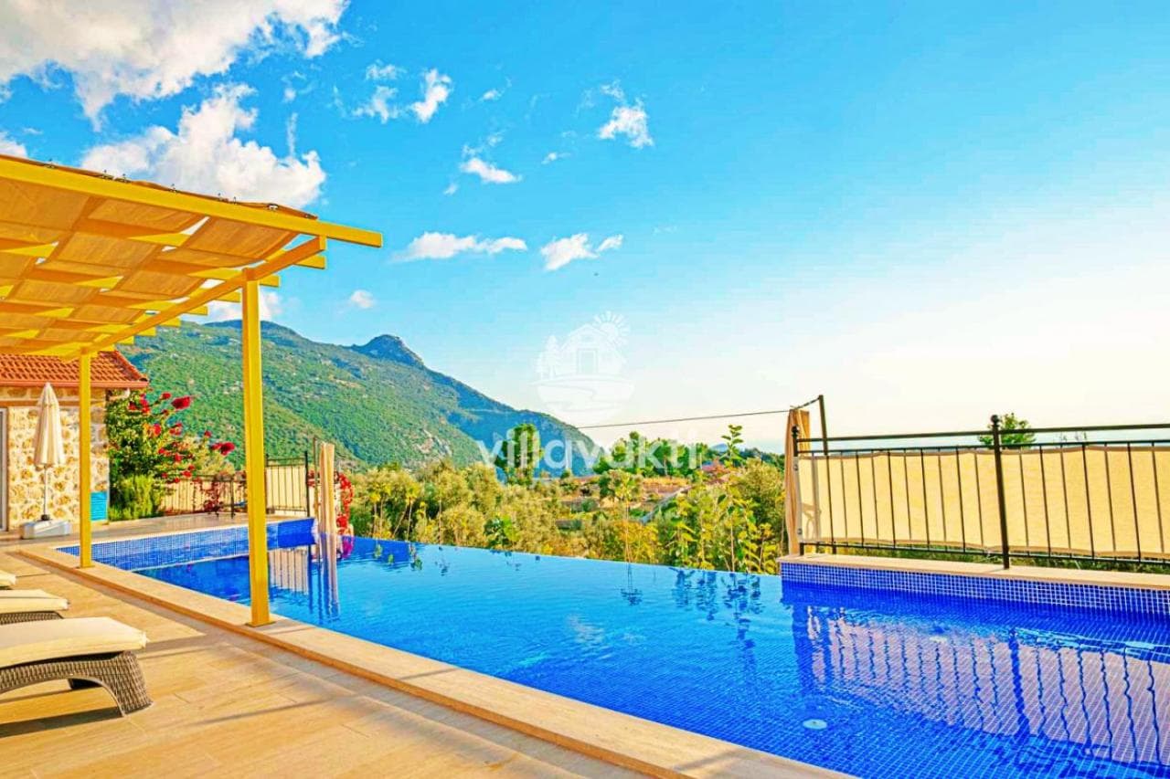 Villa Hilal - Kalkan’da Korunaklı Jakuzili Otantik Balayı Villası, Kalkan — 5. fotoğraf