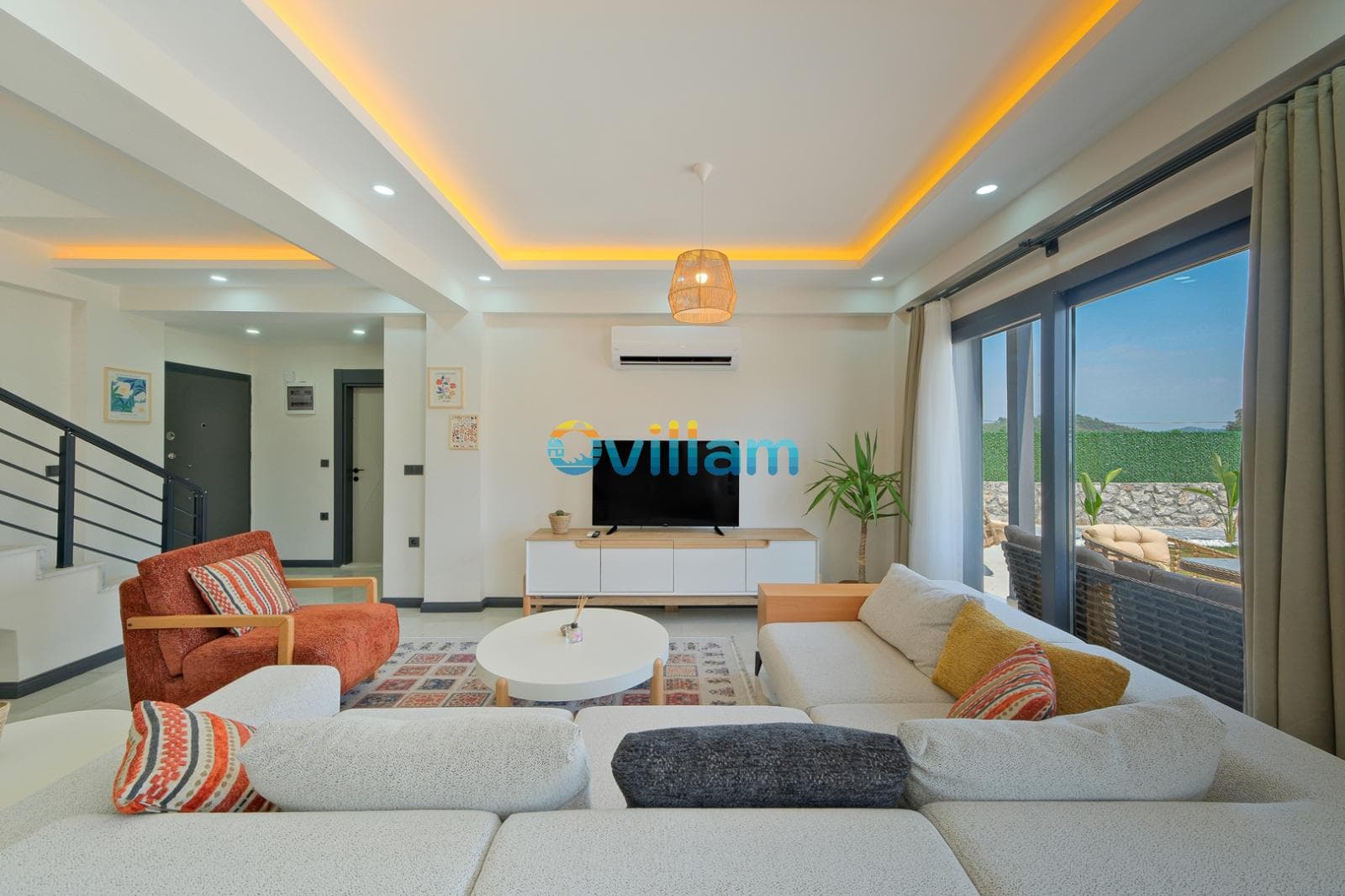 Villa Lions 1, Fethiye Kargı’da Jakuzi ve Isıtmalı Havuzlu 3 Yatak Odalı 6 Kişilik Kiralık Tatil Villası, Fethiye — 2. fotoğraf