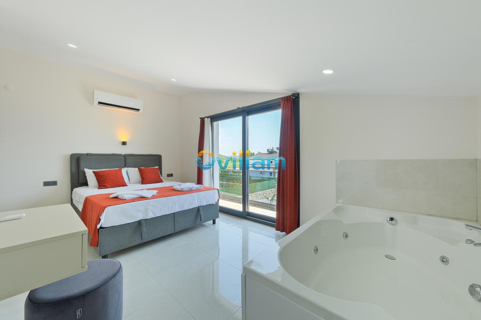 Villa Lions 1, Fethiye Kargı’da Jakuzi ve Isıtmalı Havuzlu 3 Yatak Odalı 6 Kişilik Kiralık Tatil Villası, Fethiye — 5. fotoğraf